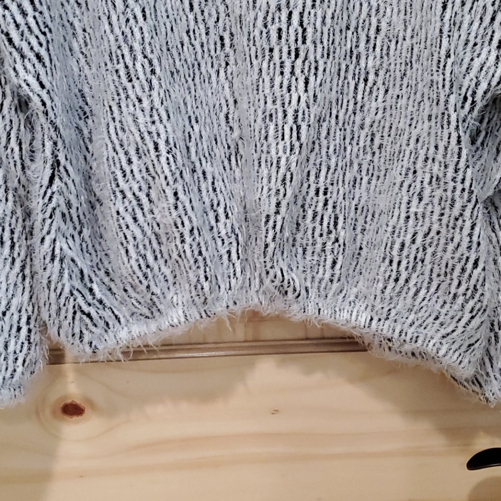 Sweater - Picture 3 of 3